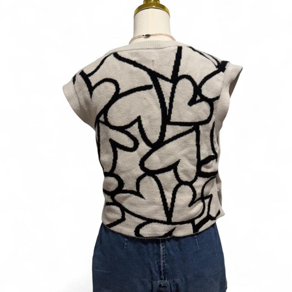 Anthropologie Maeve black + white sweater vest with heart design Size small - Picture 7 of 8